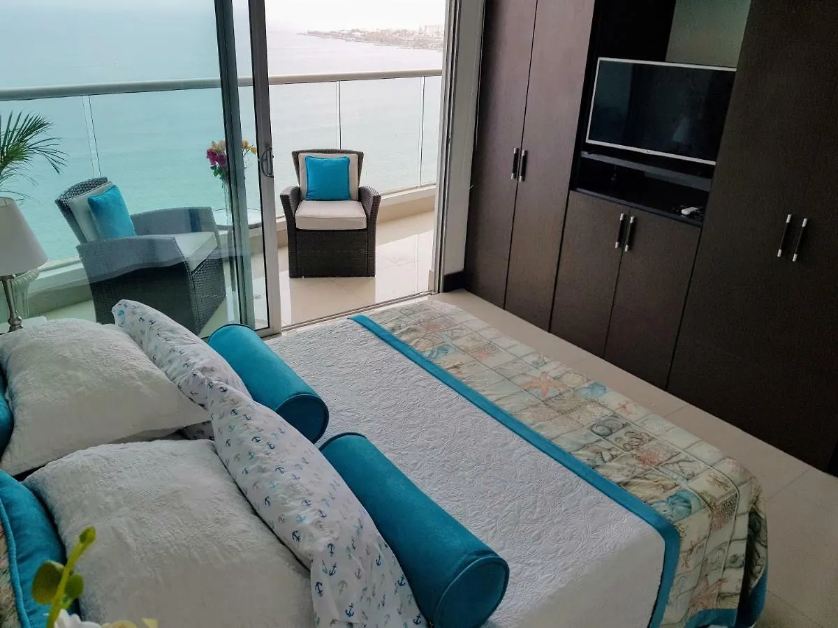 Encantador Apartamento Frente A La Playa Cartagena 0*,