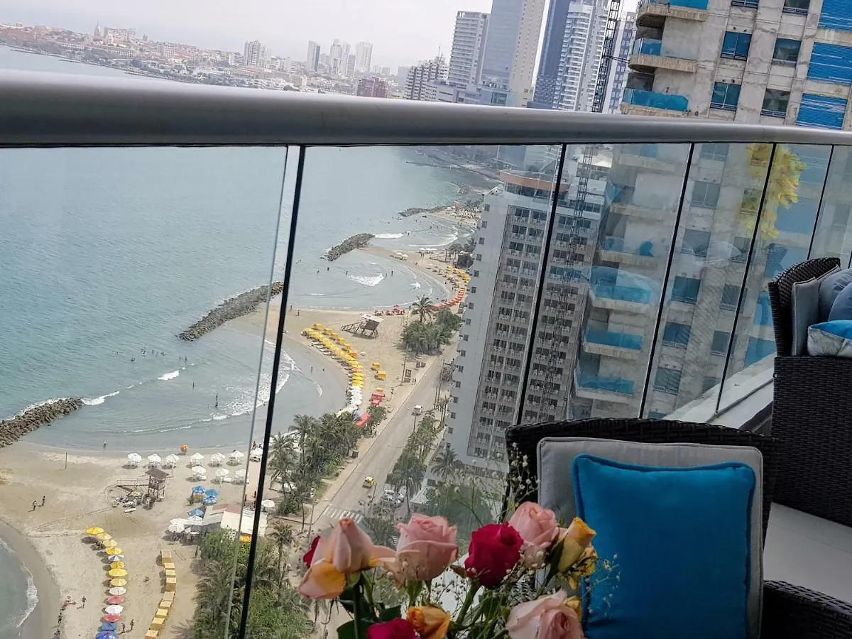 Encantador Apartamento Frente A La Playa Cartagena
